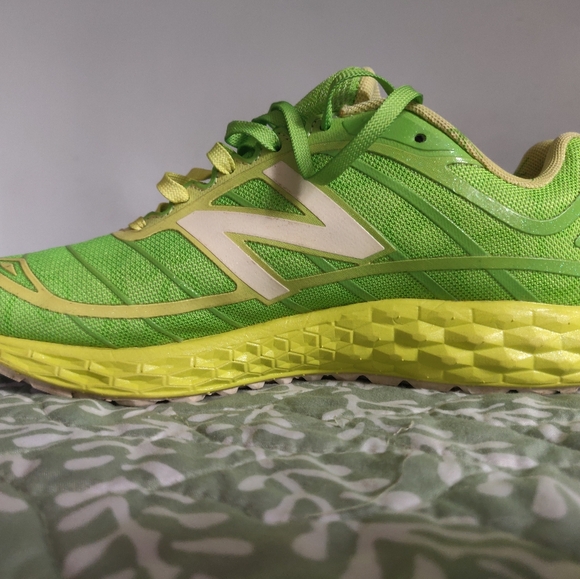 W7.5 New Balance X Disney Shoes TINKERBELL - Picture 3 of 8